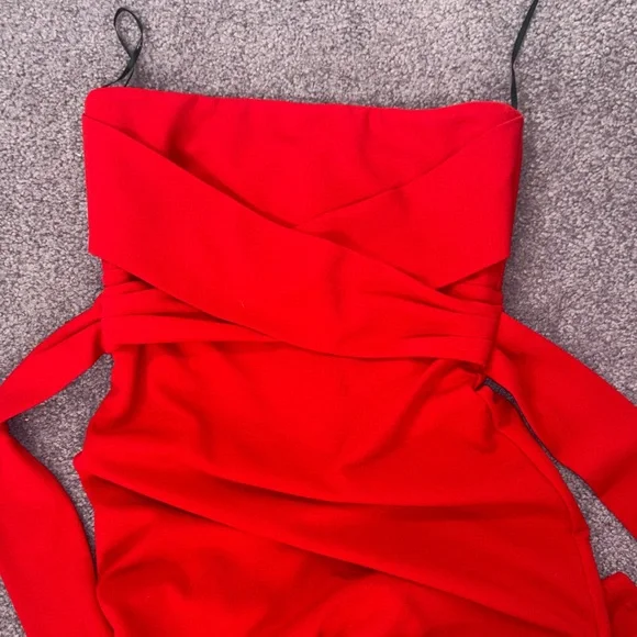 Lulu's Bold Red Strapless Evening Gown with Front Slit - Picture 3 of 4